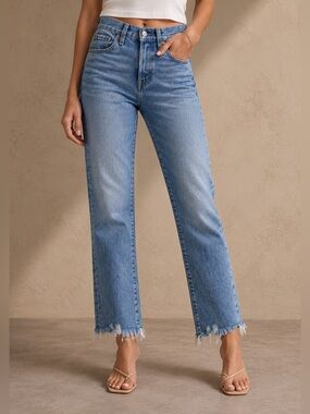 Levi's Wedgie Icon Fit - High Waisted Straight Leg Medium Wash Jeans - Size 24